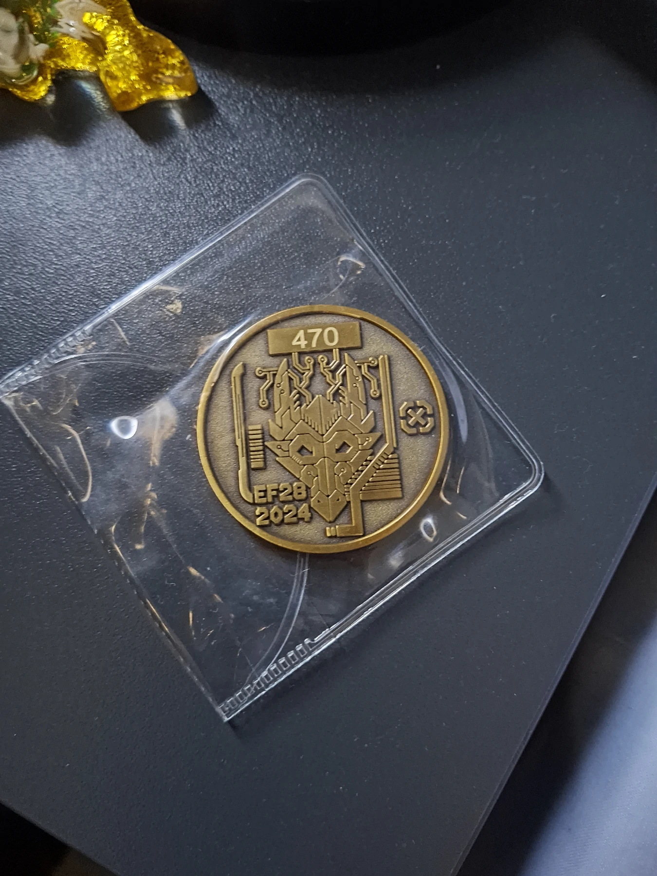 front coin eurofurence dealers den