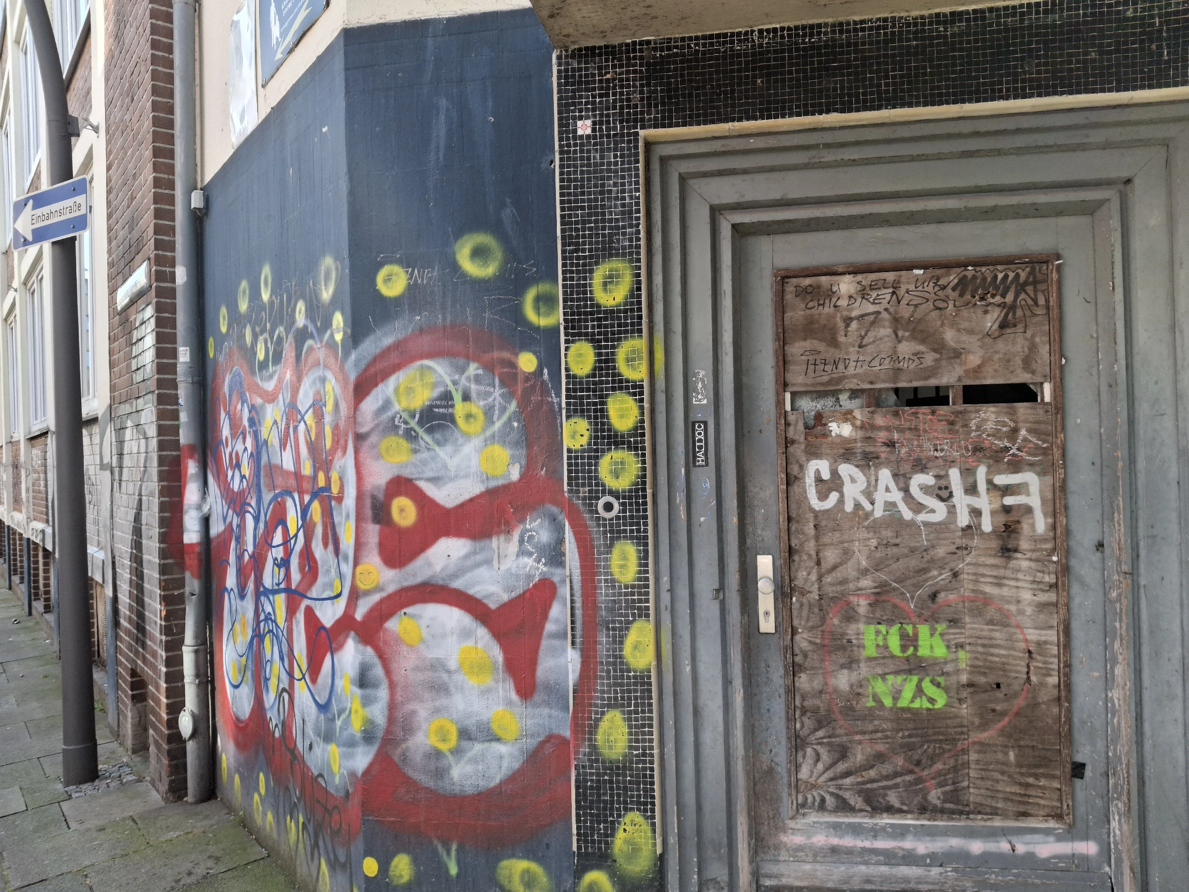 graffiti in hamburg germany 1