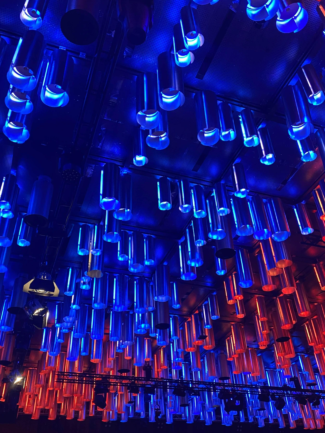 ceiling closing ceremony