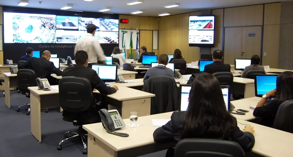 Brazilian Inteligence Agency hacked Paraguay