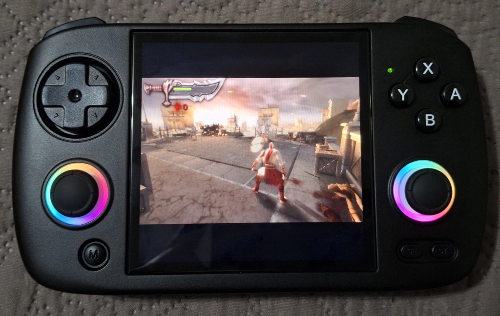 ANBERNIC RG CubeXX god of war psp