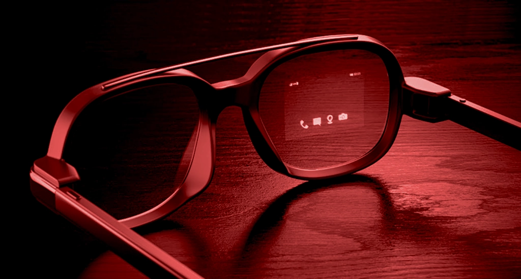 smart glasses spy on you